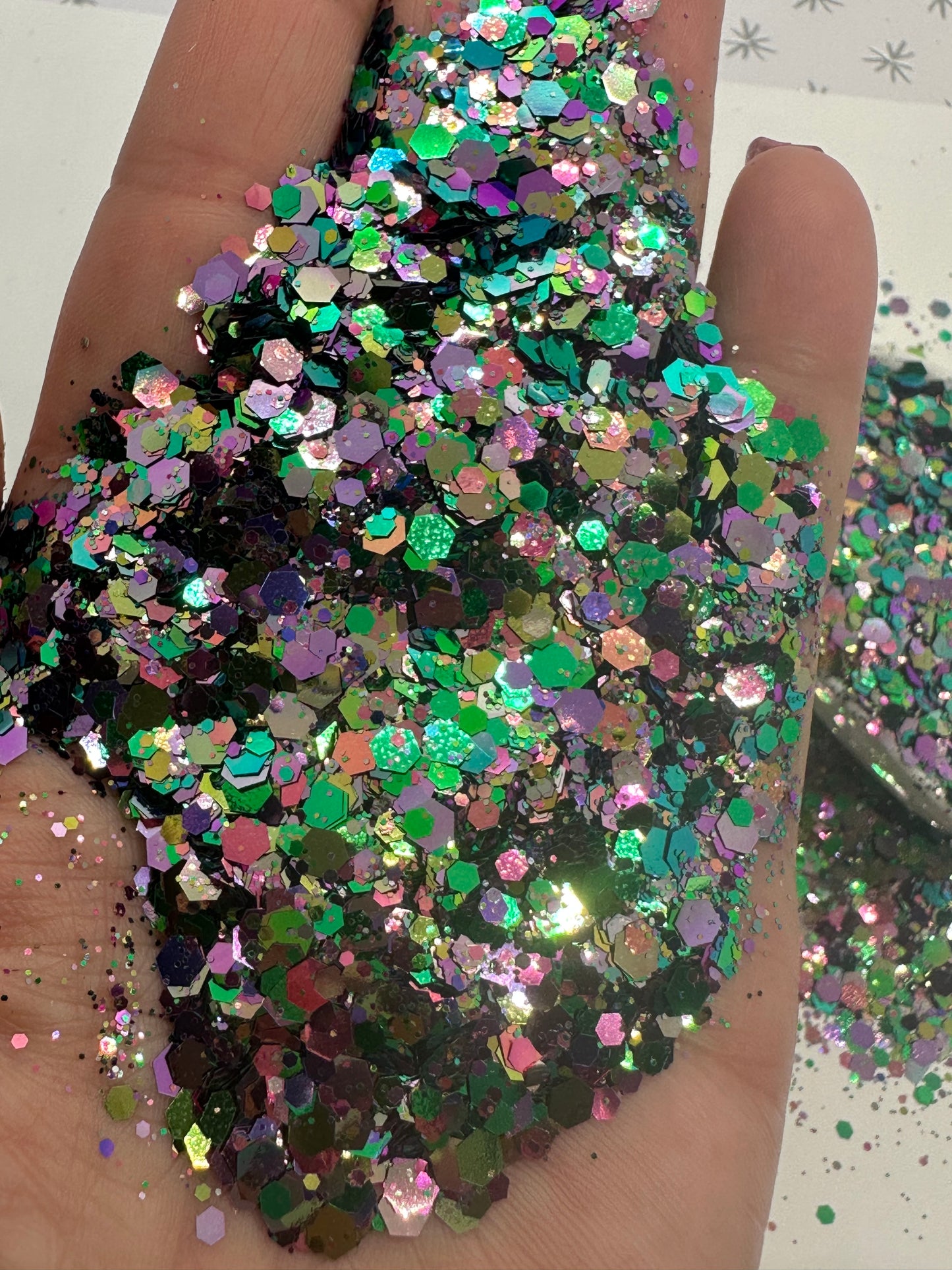 Make Your Own Custom Mix Glitter